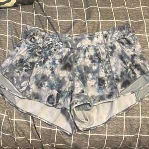 Lululemon hotty hot shorts